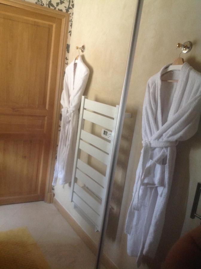 Le Clos-Masure De Beatrice Montreuil-en-Caux Bagian luar foto